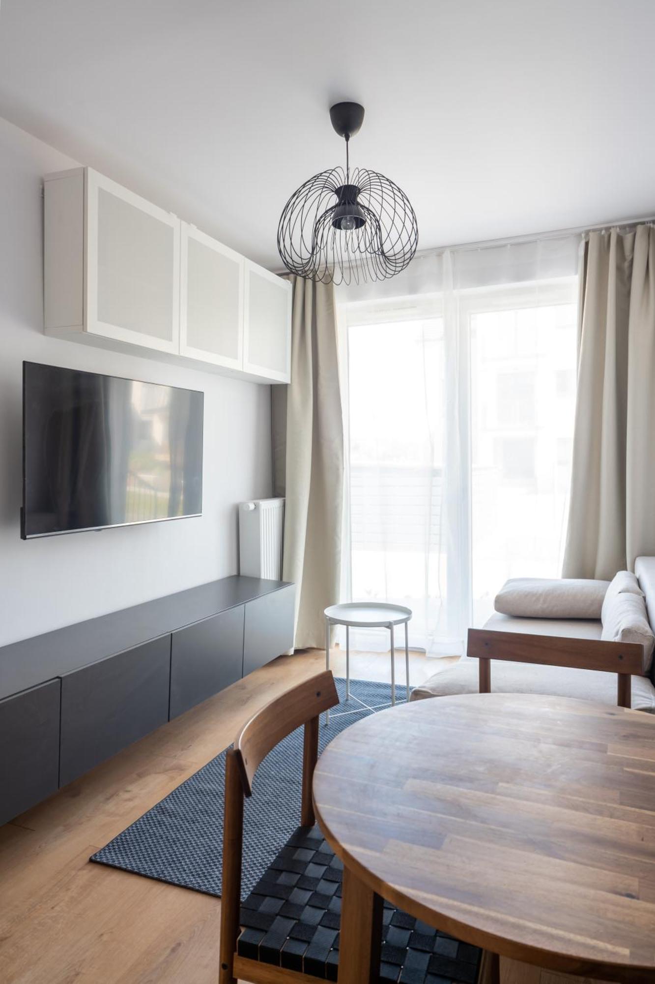 By And Sea Apartment